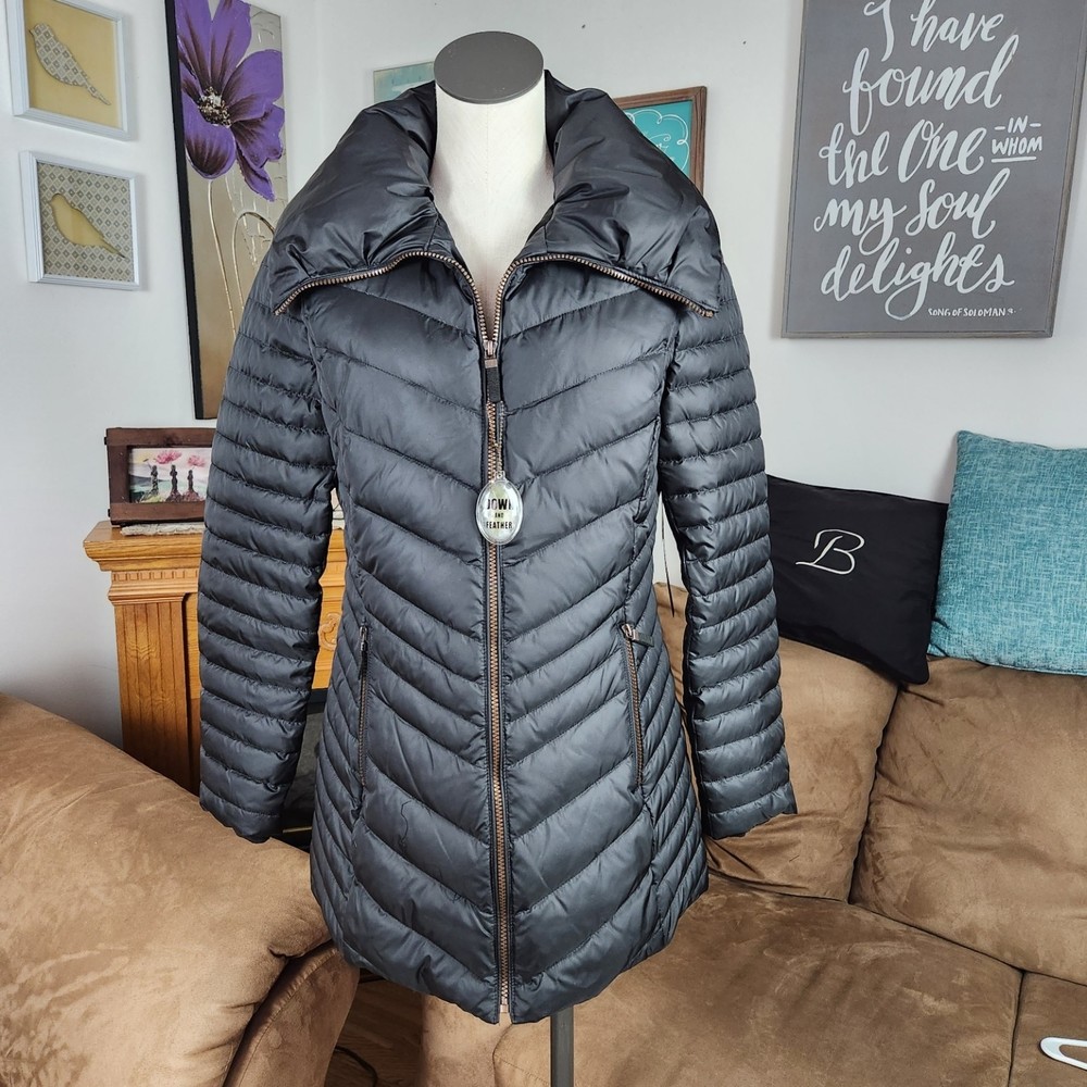 Sienna Studio Down Filled Puffer Jacket Size S